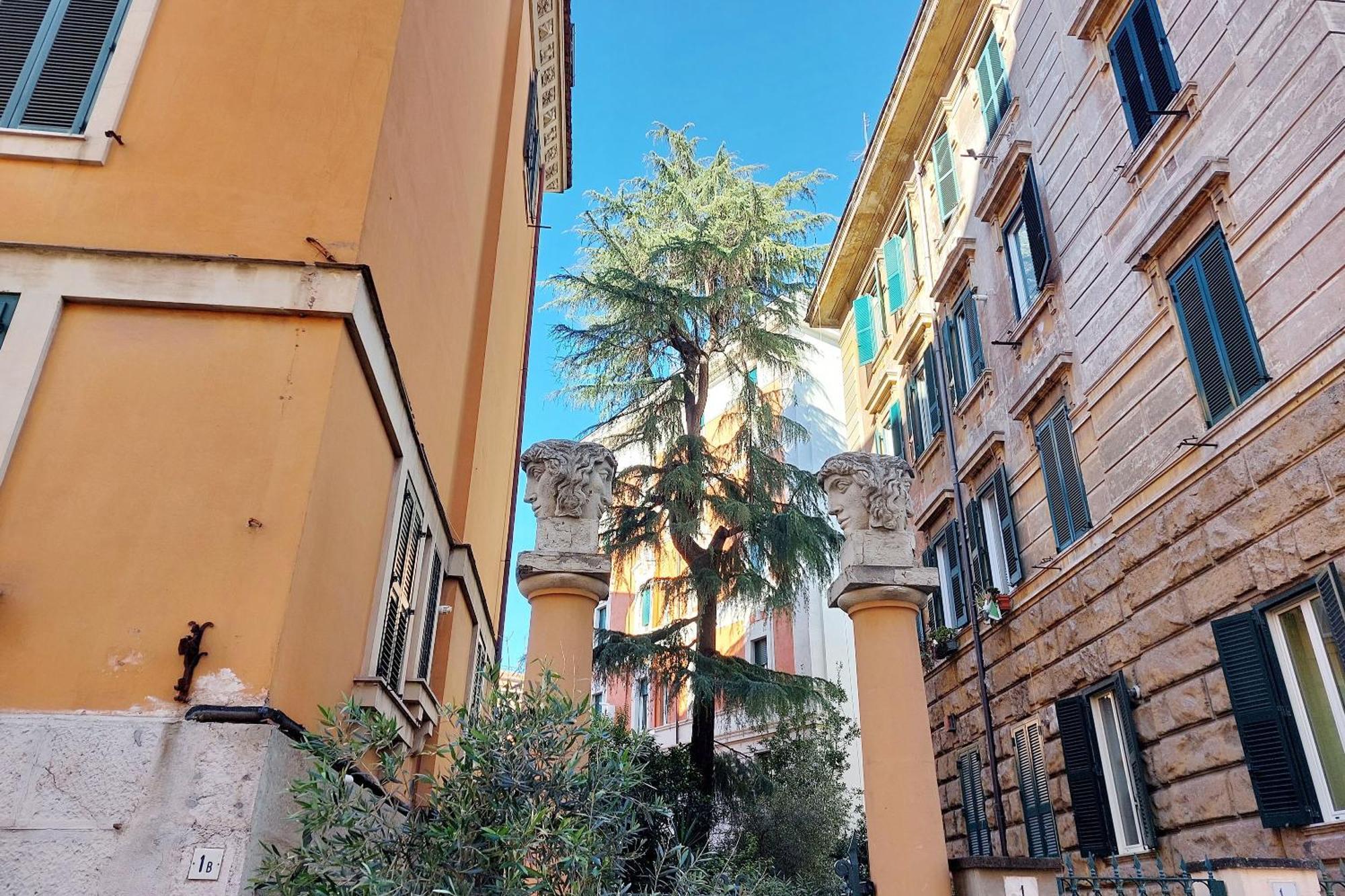 Casa Serafina In Prati District Рим Екстериор снимка