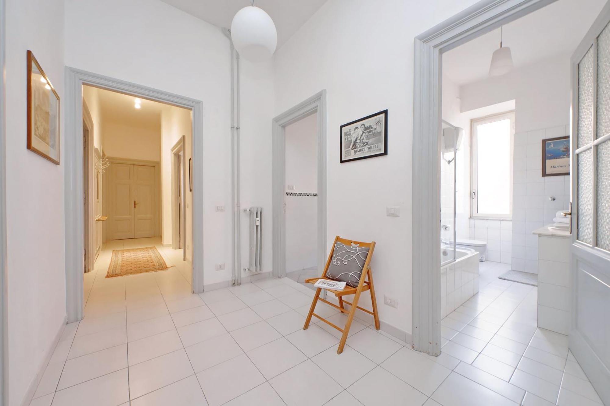 Casa Serafina In Prati District Рим Екстериор снимка